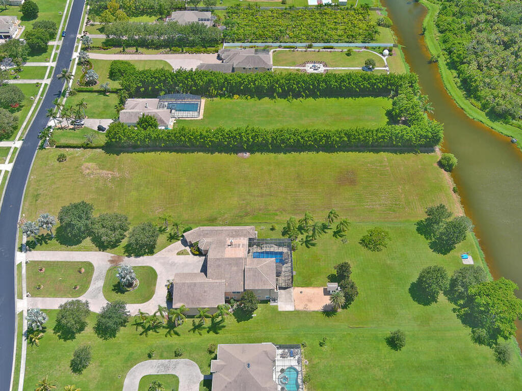 4042 Tradewinds Trail, Merritt Island, FL 32953