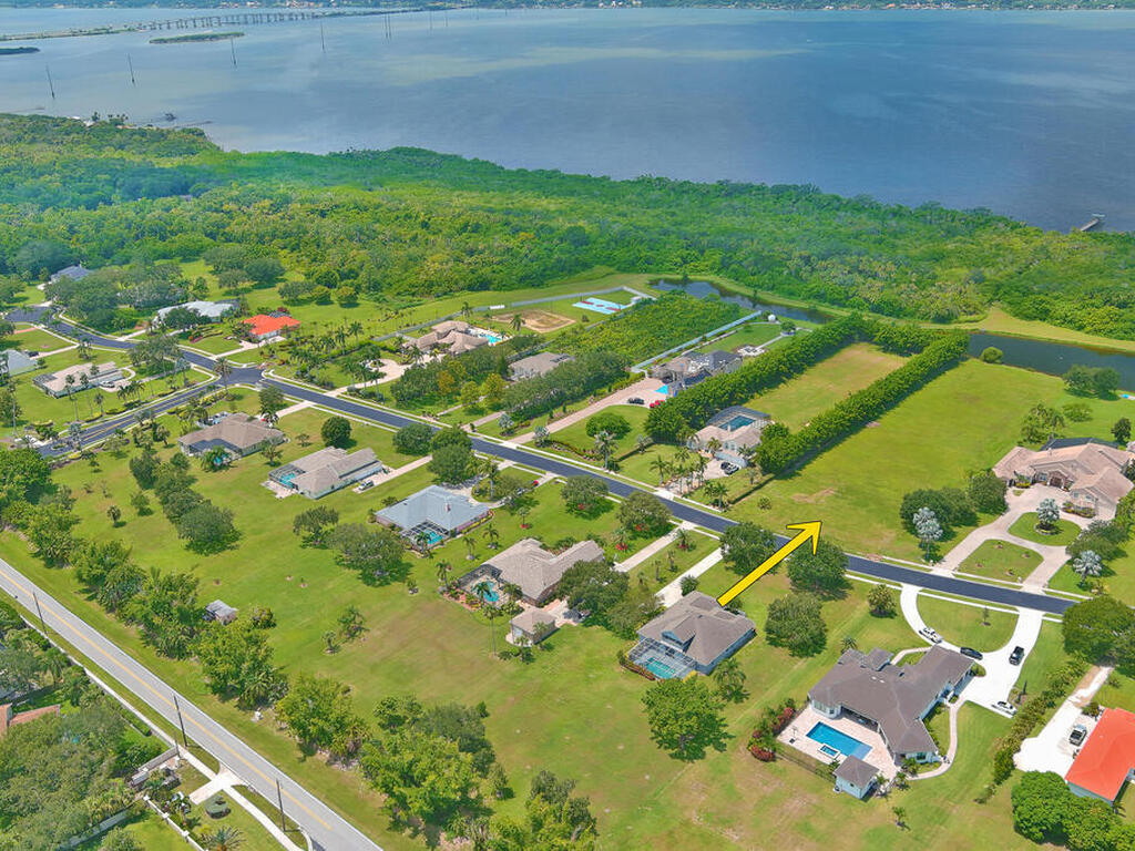 4042 Tradewinds Trail, Merritt Island, FL 32953