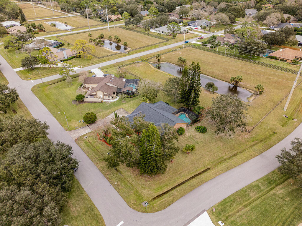 2555 Grassmere Drive, Melbourne, FL 32904