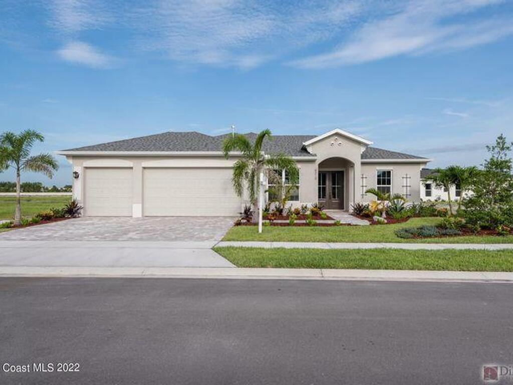 4345 Negal Circle, Melbourne, FL 32901