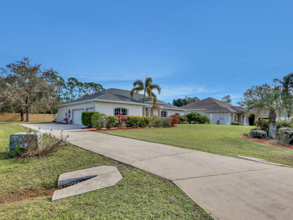 3639 Meadowlark Way, Melbourne, FL 32904