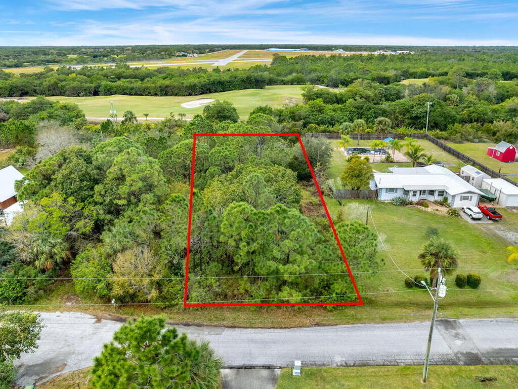 3rd Avenue, Grant, FL 32949