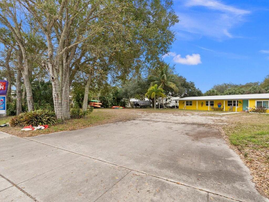 8905 Us Highway 1 Highway, Sebastian, FL 32958