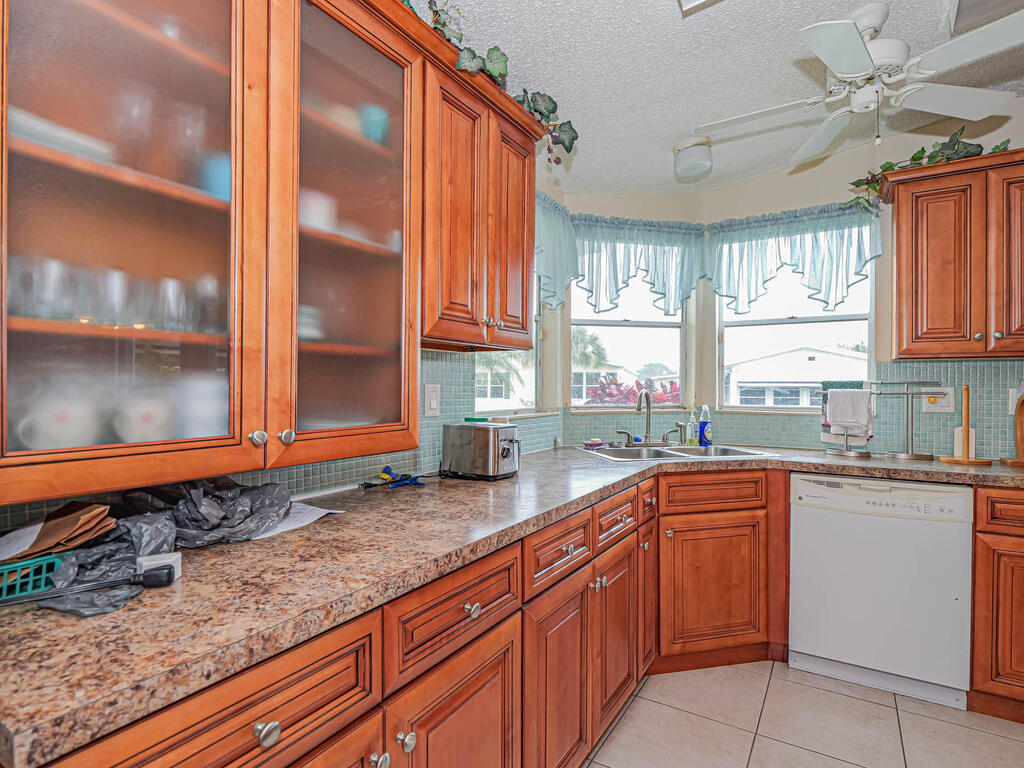 1207 Apache Drive, Barefoot Bay, FL 32976