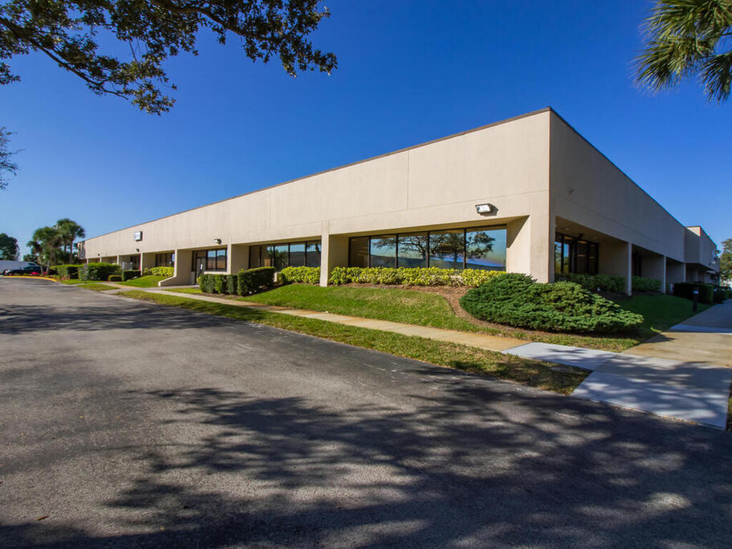 2330 Commerce Park Drive, Palm Bay, FL 32905