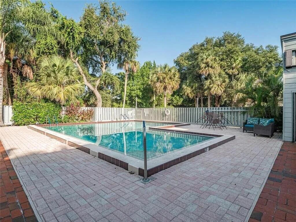 2180 Pine Creek Boulevard, Vero Beach, FL 32966