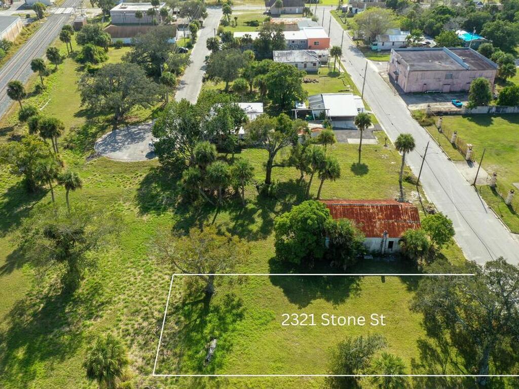 2321 Stone Street, Melbourne, FL 32901