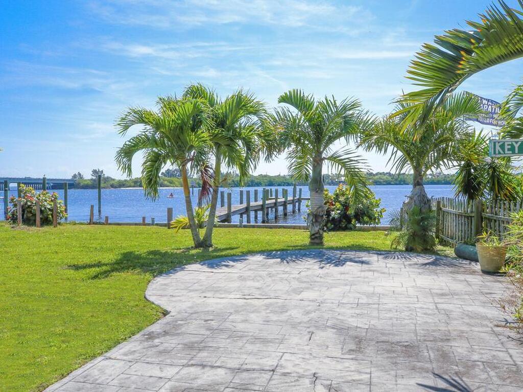 3957 Canal Drive, Sebastian, FL 32976