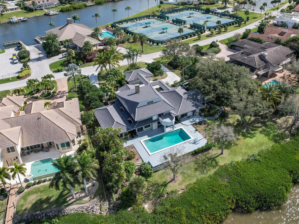 722 Loggerhead Island Drive, Satellite Beach, FL 32937