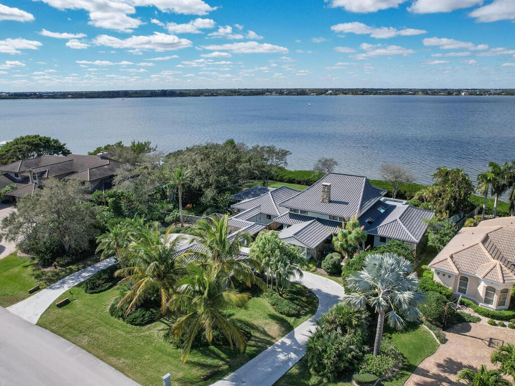 722 Loggerhead Island Drive, Satellite Beach, FL 32937