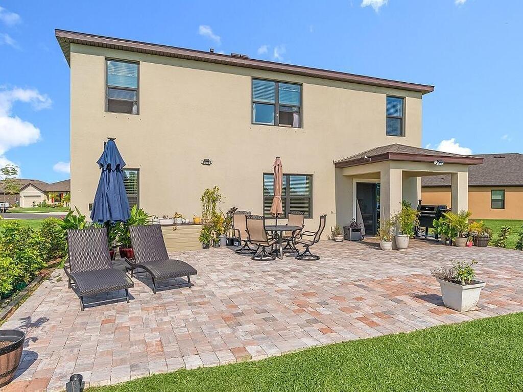 7489 Tourmaline Drive, Grant, FL 32949