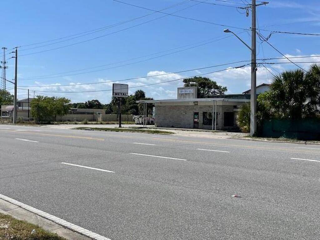 2808 S Harbor City Boulevard, Melbourne, FL 32901