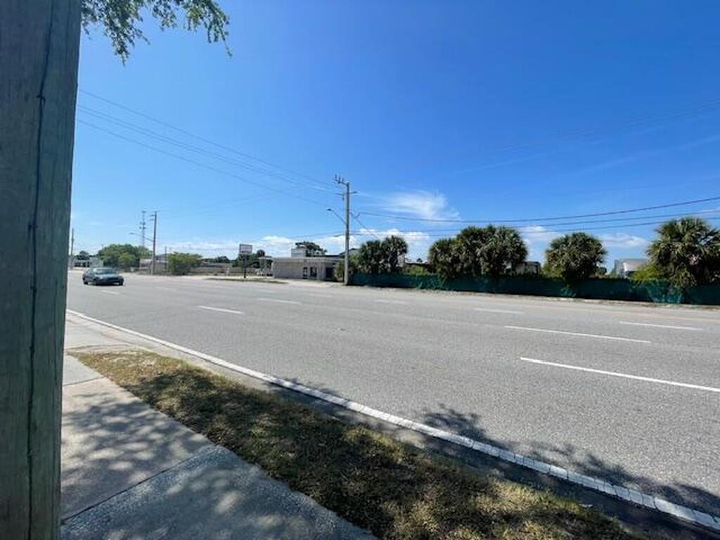 2808 S Harbor City Boulevard, Melbourne, FL 32901