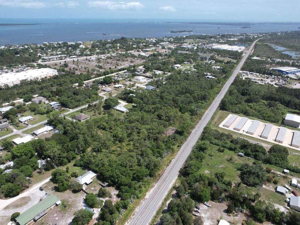 133rd Place, Sebastian, FL 32958