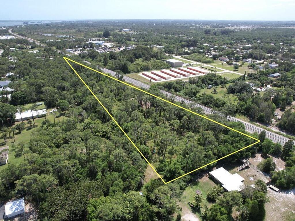 133rd Place, Sebastian, FL 32958