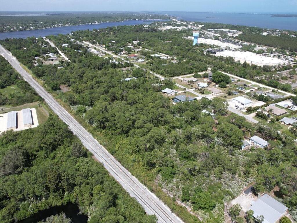 133rd Place, Sebastian, FL 32958