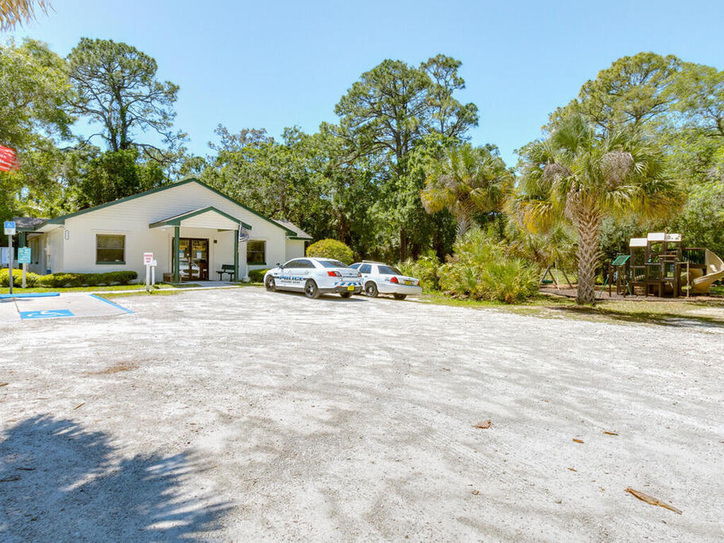 6915 Towhee Drive, Melbourne Village, FL 32904