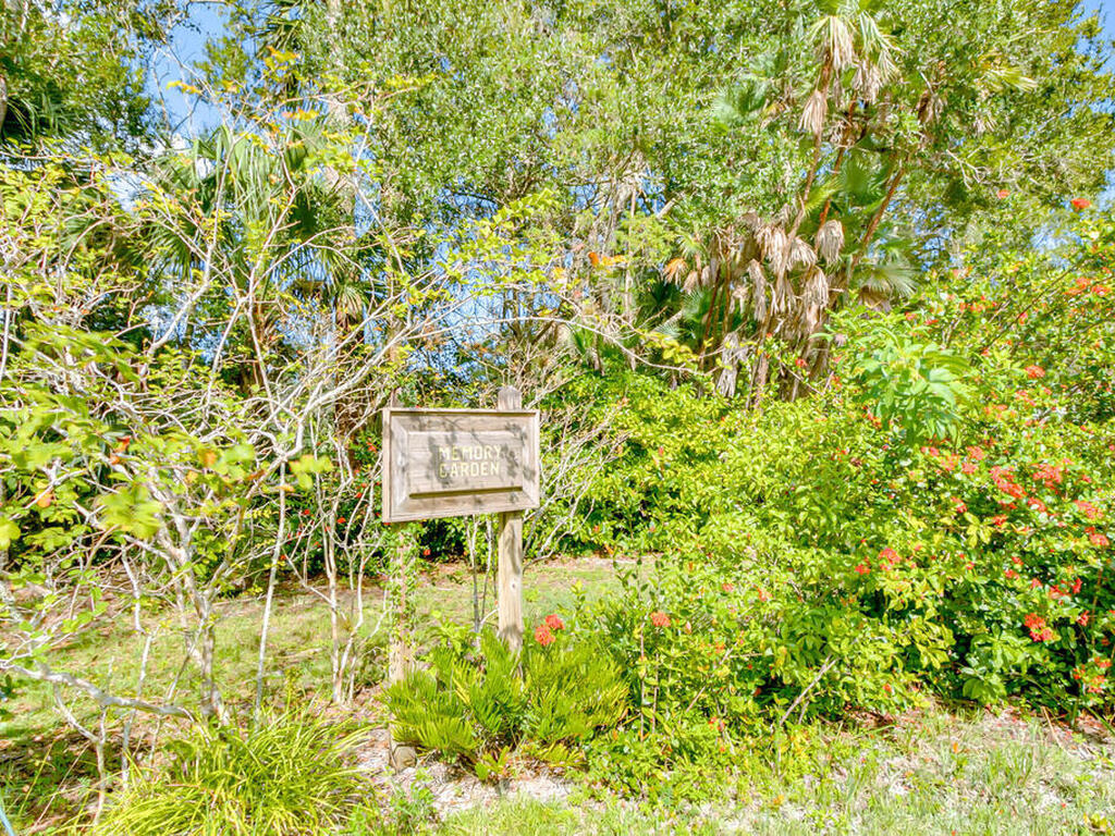 6915 Towhee Drive, Melbourne Village, FL 32904