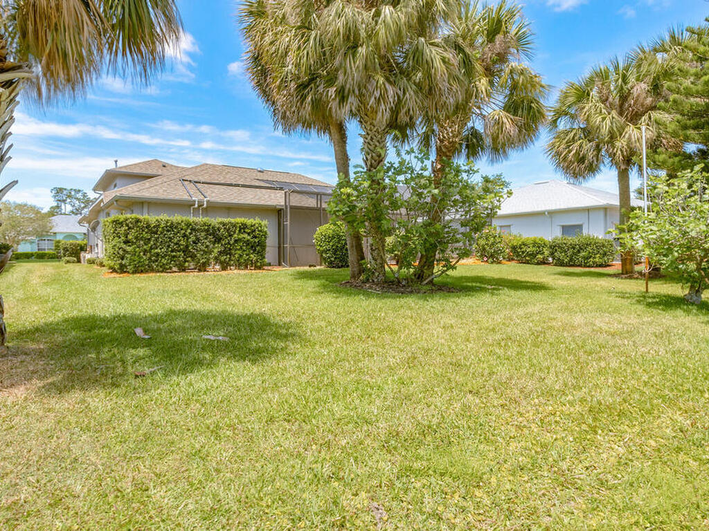 718 Falls Creek Drive, Melbourne, FL 32904