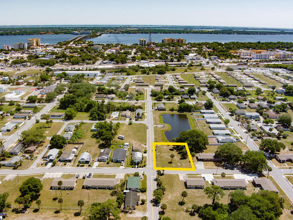 535 Bernard Street, Cocoa, FL 32922