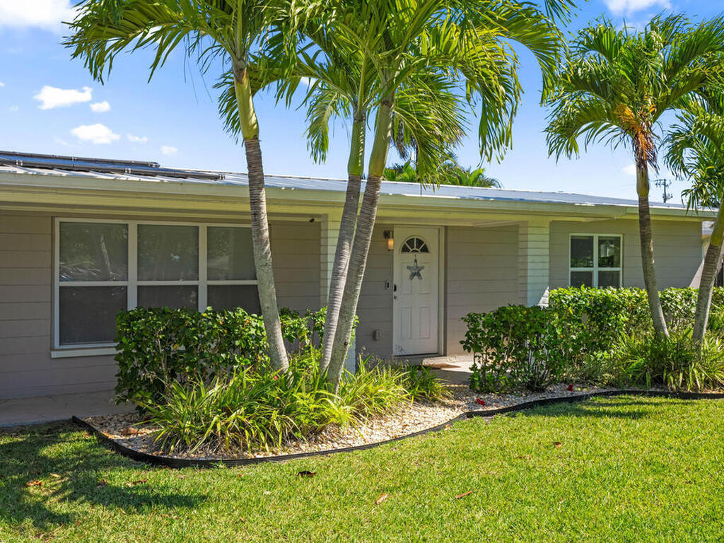 350 Alabama Avenue, Merritt Island, FL 32953