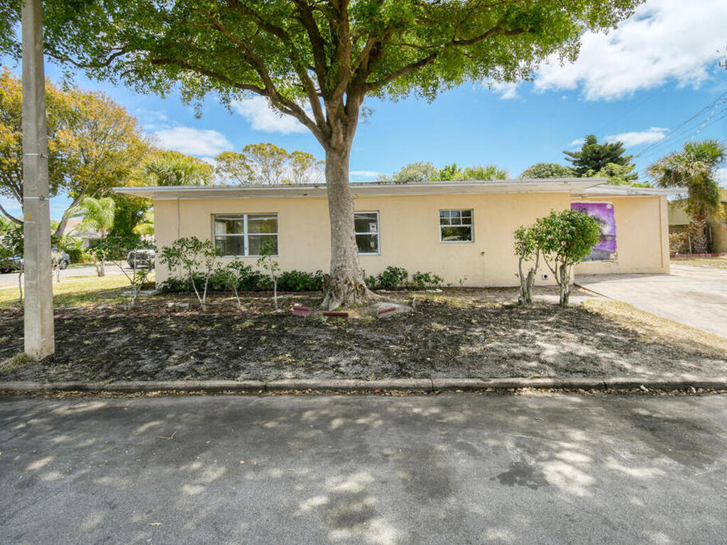 644 53rd Street, West Palm Beach, FL 33415