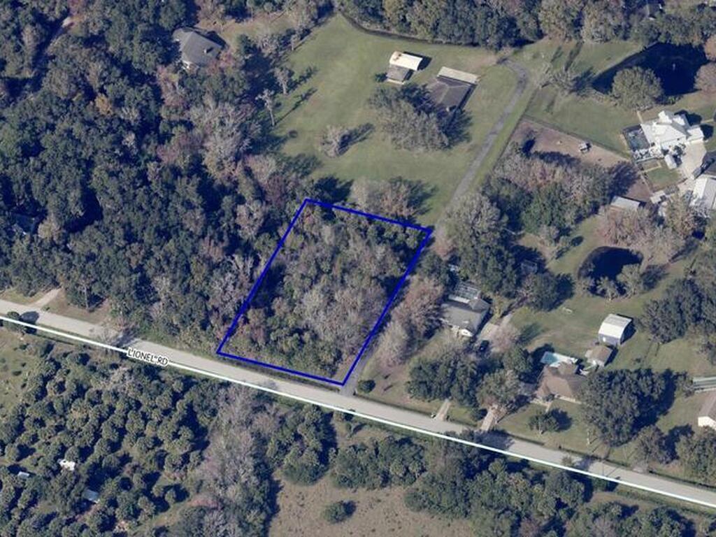 3358 Lionel Road, Mims, FL 32754