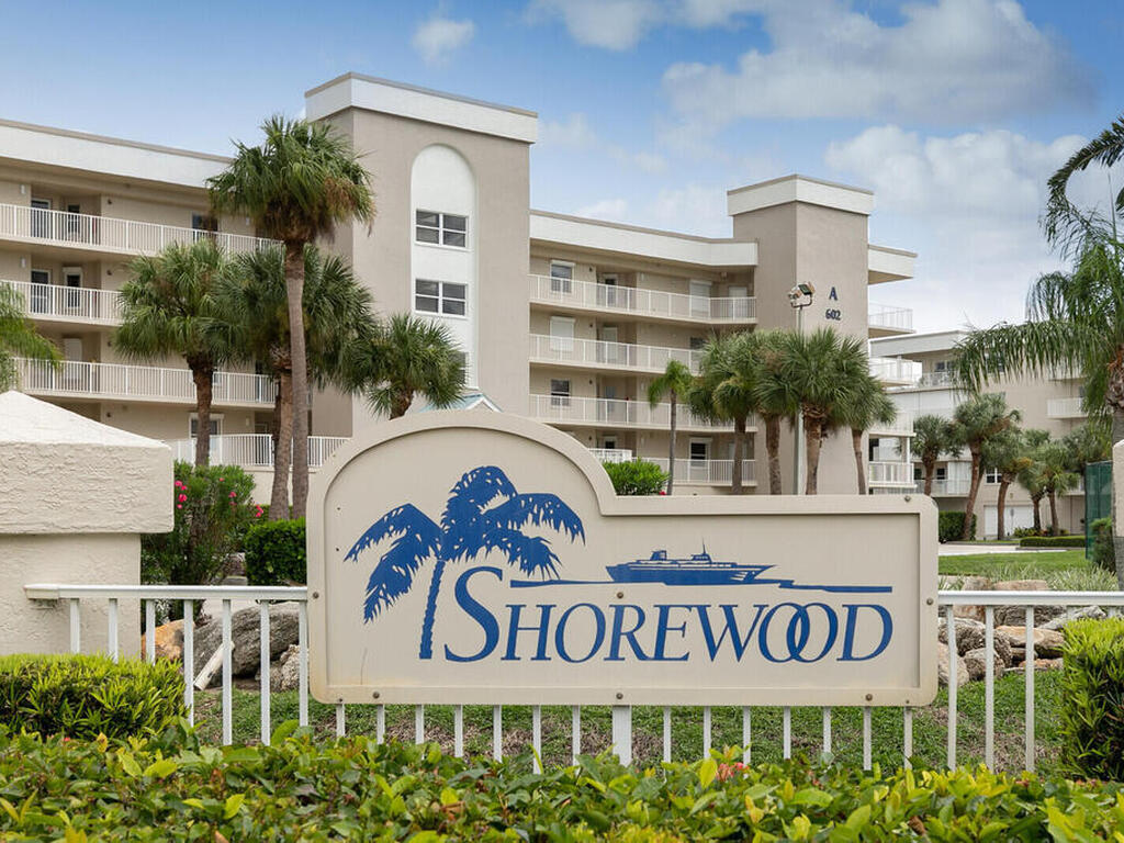 606 Shorewood Drive, Cape Canaveral, FL 32920