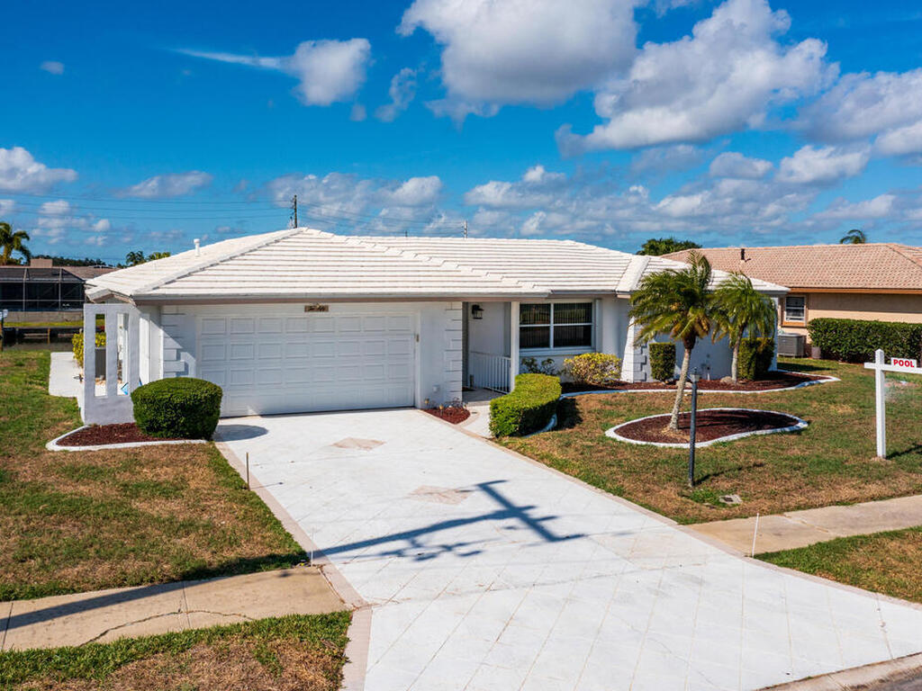 250 Artemis Boulevard, Merritt Island, FL 32953