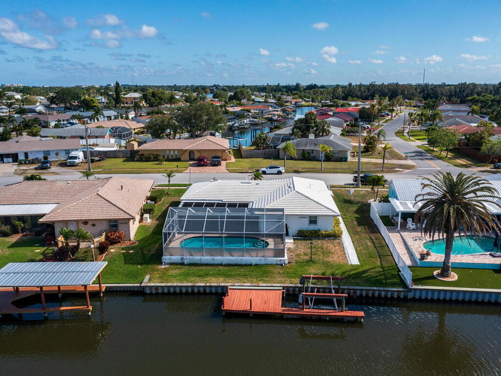 250 Artemis Boulevard, Merritt Island, FL 32953