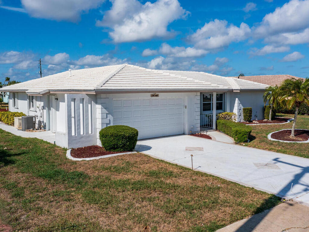 250 Artemis Boulevard, Merritt Island, FL 32953