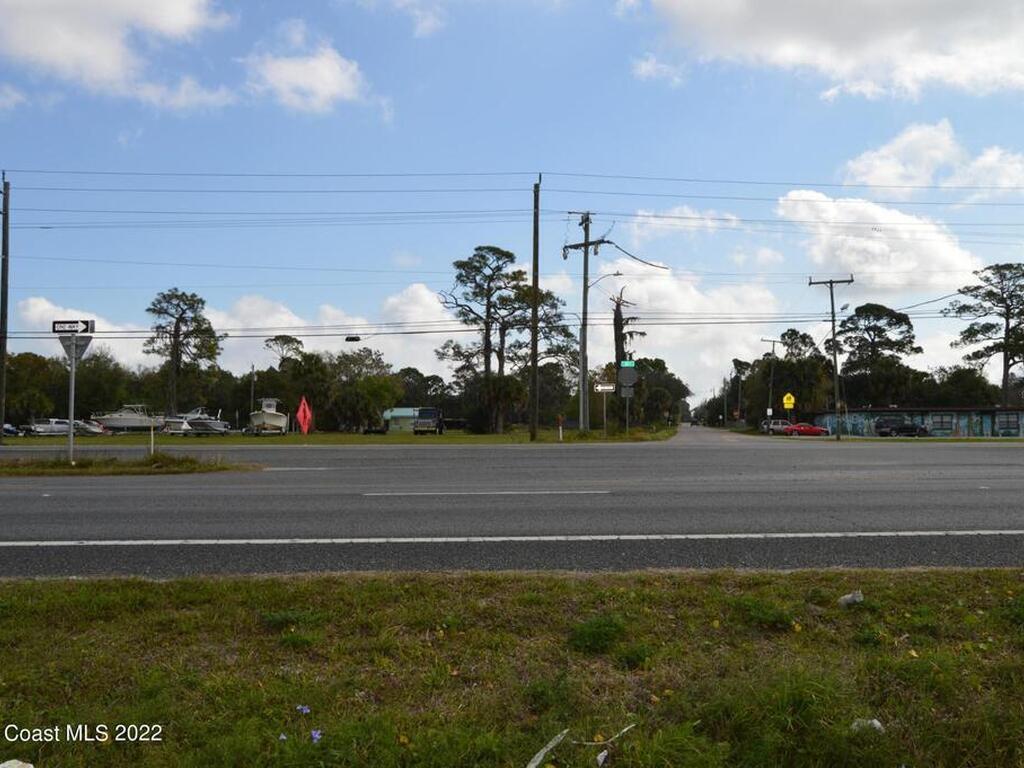 00 Us #1 Highway, Mims, FL 32754