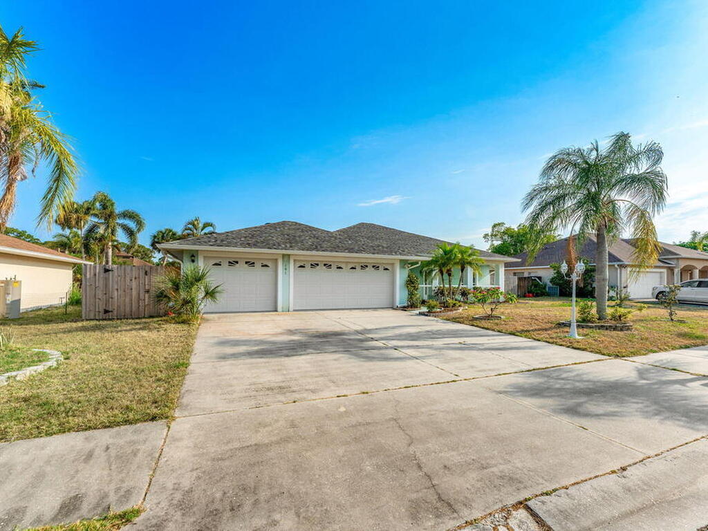 191 Pinta Circle, Merritt Island, FL 32953