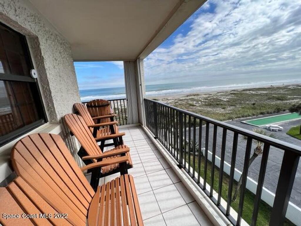 383 N Atlantic Avenue, Cocoa Beach, FL 32931