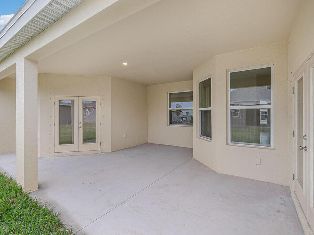 6630 Cameo Drive, Grant Valkaria, FL 32949