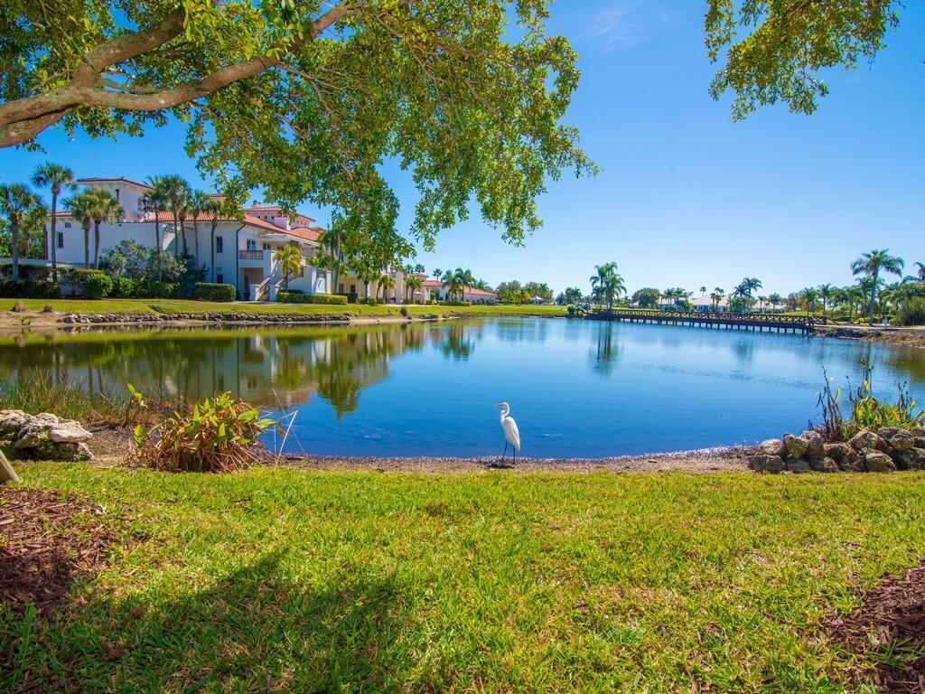 5030 Harmony Circle, Vero Beach, FL 32967