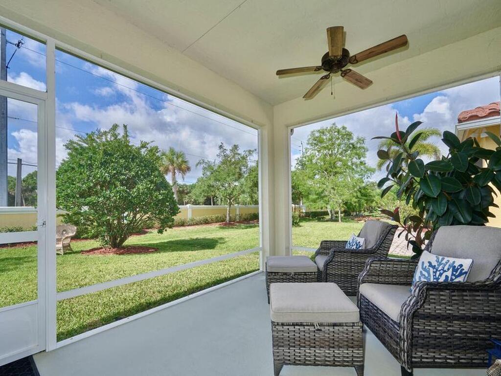 6227 Thames Place, Vero Beach, FL 32966