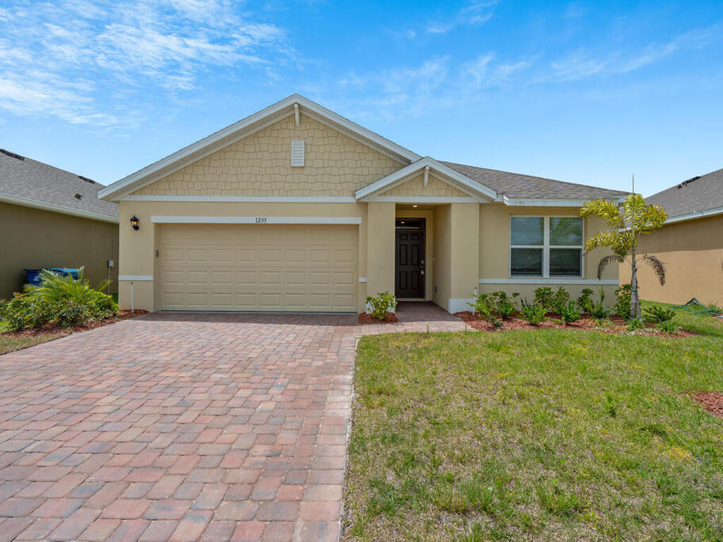 1235 Dugan Circle, Palm Bay, FL 32909