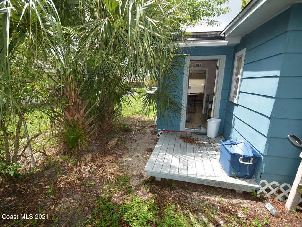 623 Roderick A Harris Sr. Avenue, Titusville, FL 32796