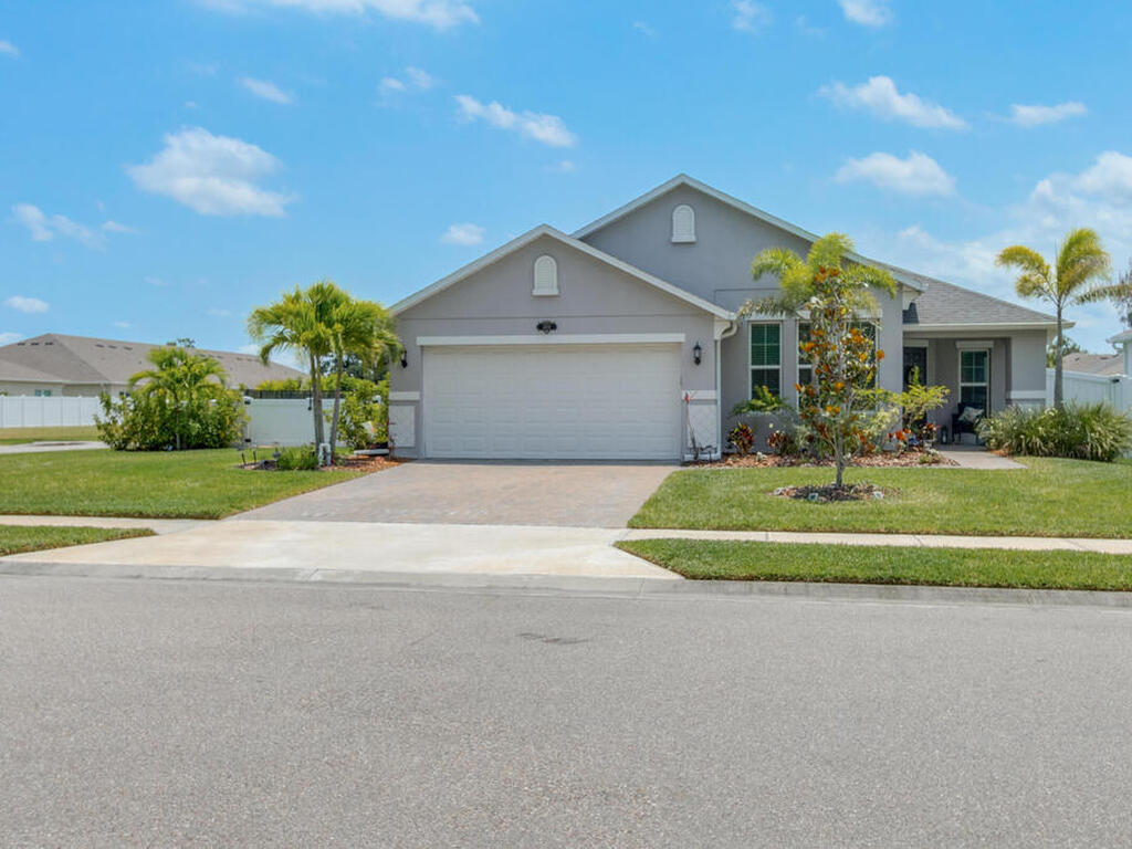 3101 R Taylor Drive, West Melbourne, FL 32904