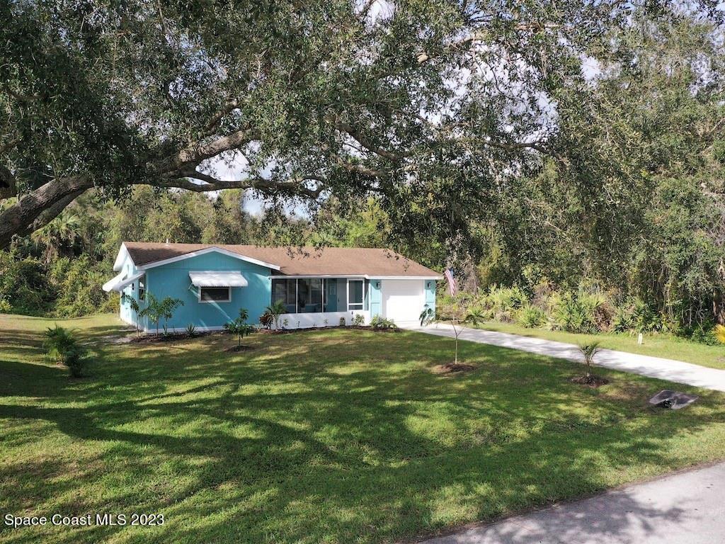 1379 Scroll Street, Sebastian, FL 32958