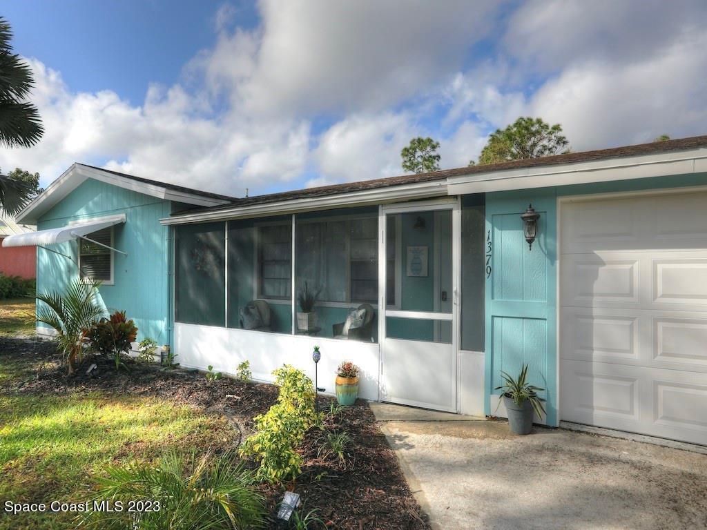 1379 Scroll Street, Sebastian, FL 32958