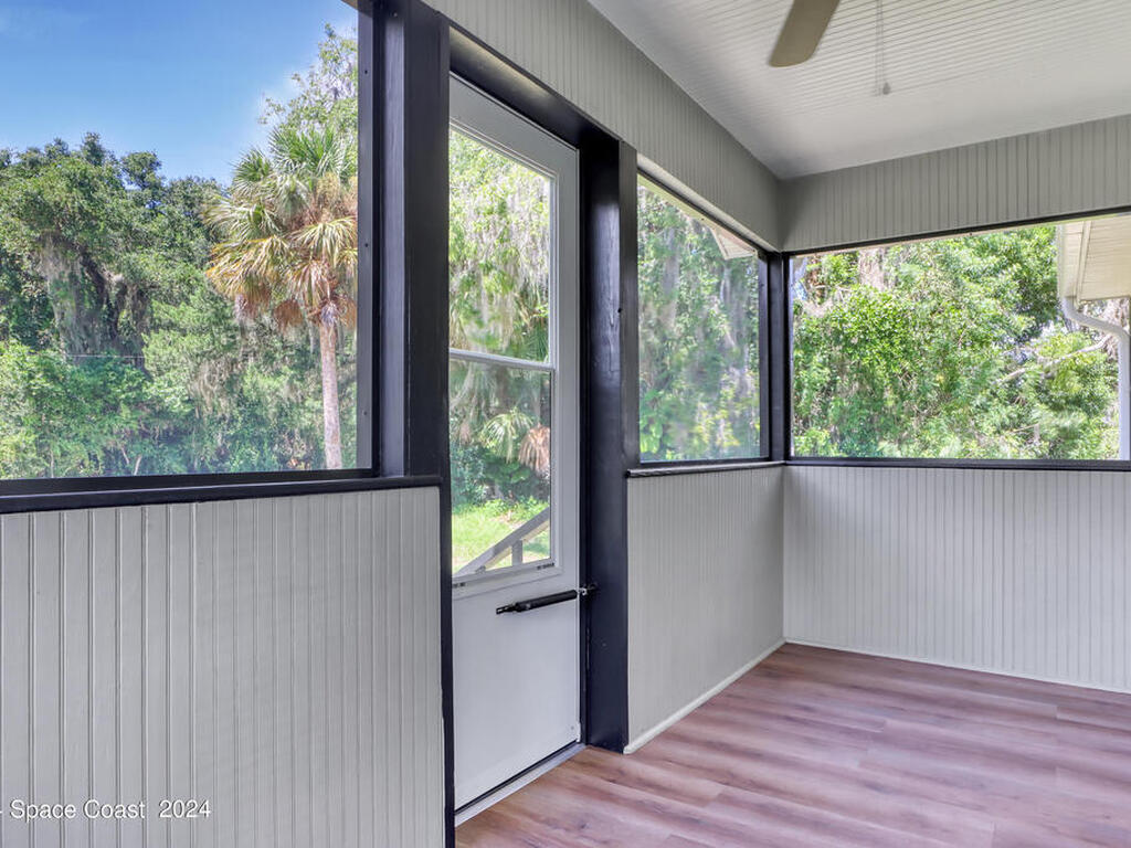 702 S Myrtle Avenue, New Smyrna Beach, FL 32168