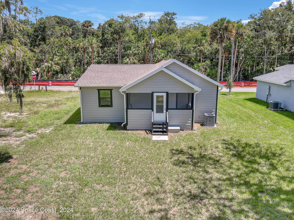 702 S Myrtle Avenue, New Smyrna Beach, FL 32168