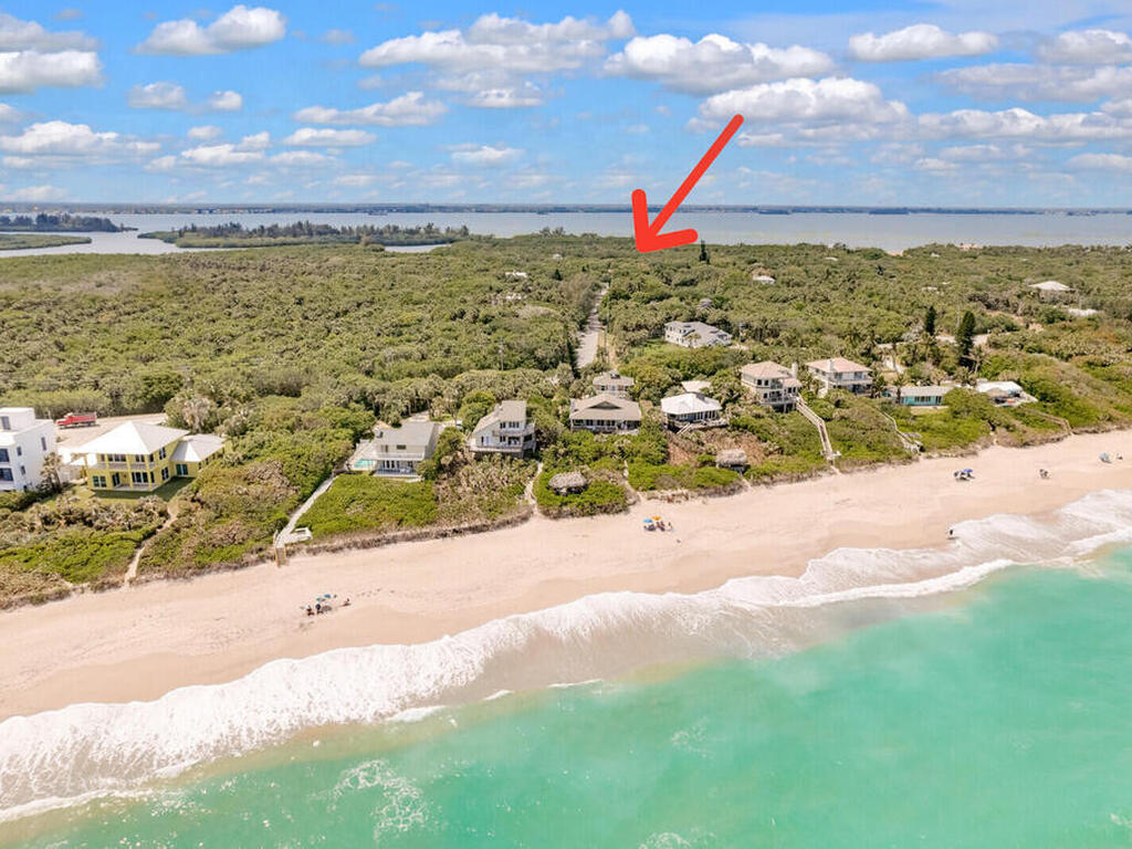 122 Seagrape Road, Melbourne Beach, FL 32951