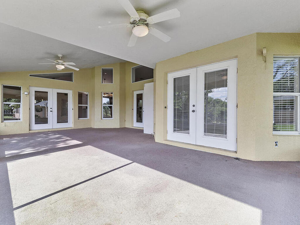 5100 Mallard Lakes Court, Merritt Island, FL 32953