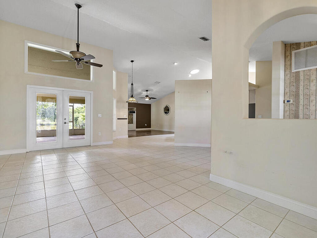 5100 Mallard Lakes Court, Merritt Island, FL 32953