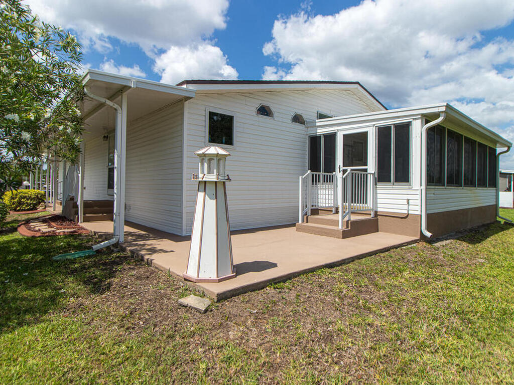 467 Horseshoe Bend Circle, Cocoa, FL 32926