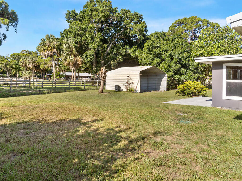 1651 11th Place, Vero Beach, FL 32960