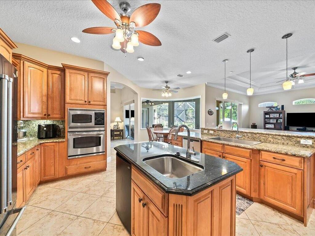 6498 Nunzio Lane, Merritt Island, FL 32953